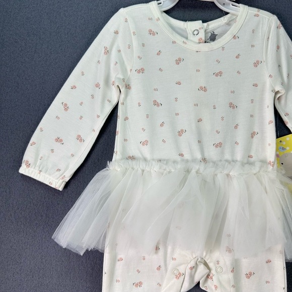 NWT ItsyBig White Floral Tulle Skirt Snap Closures Footed Onepiece Outfit 9M - Picture 10 of 13